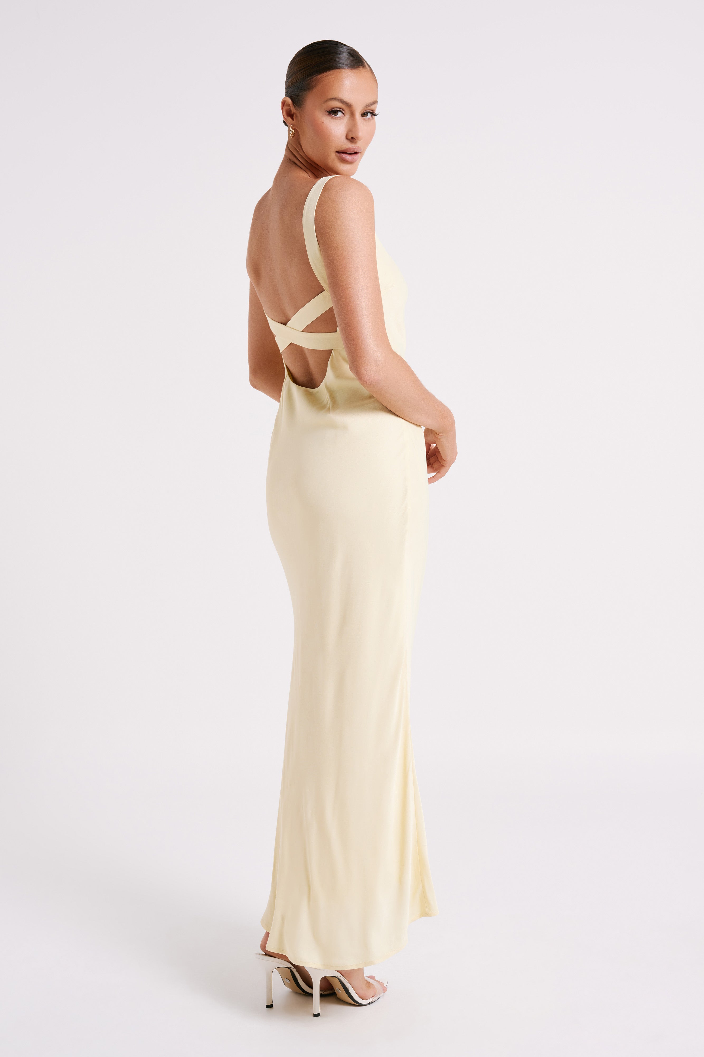 Satin Maxi Dress with Scooped Neck & Side Zipper | Ensley Light Yellow