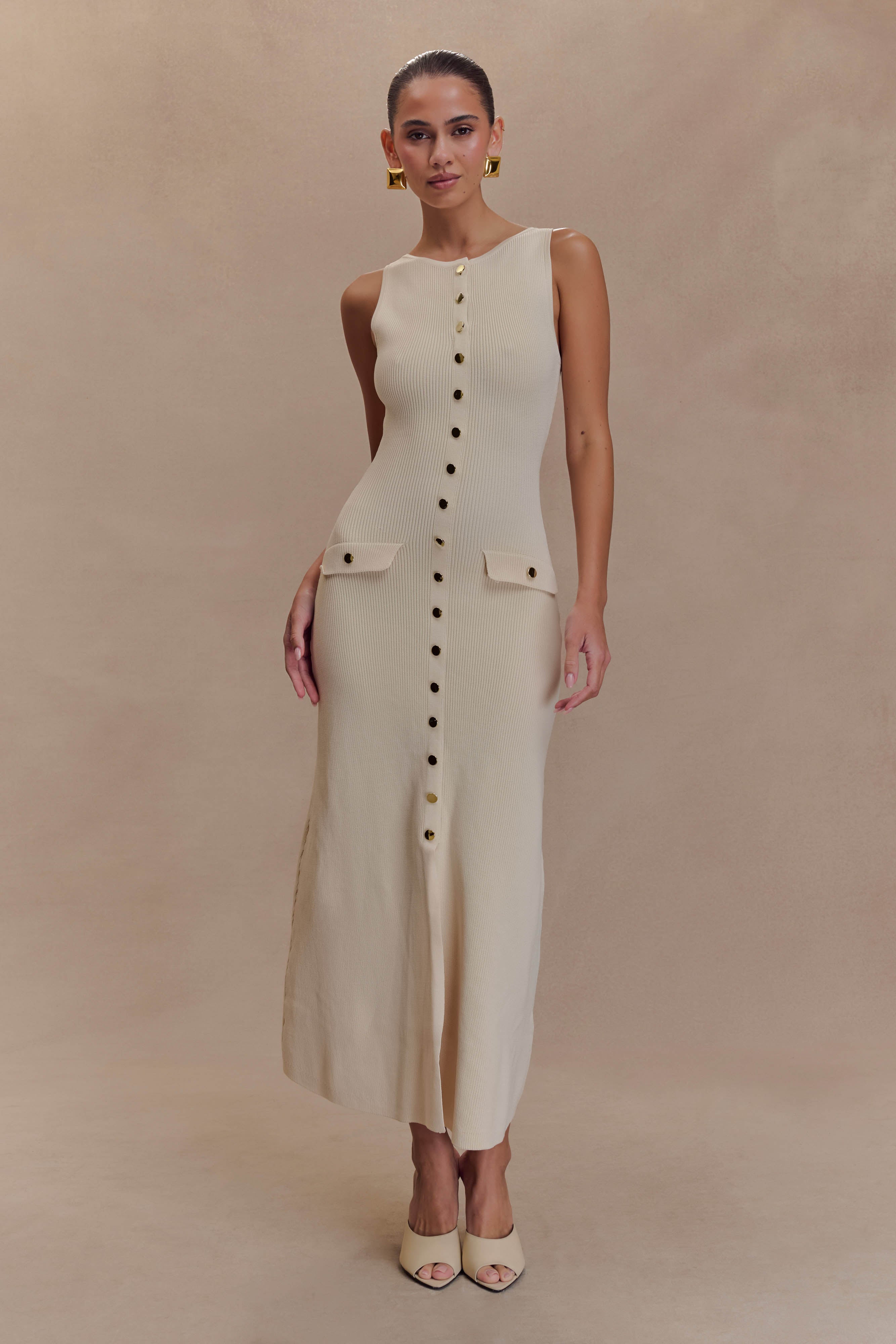 Sleeveless Buttoned Maxi Dress with Pockets | Sawyer Ivory