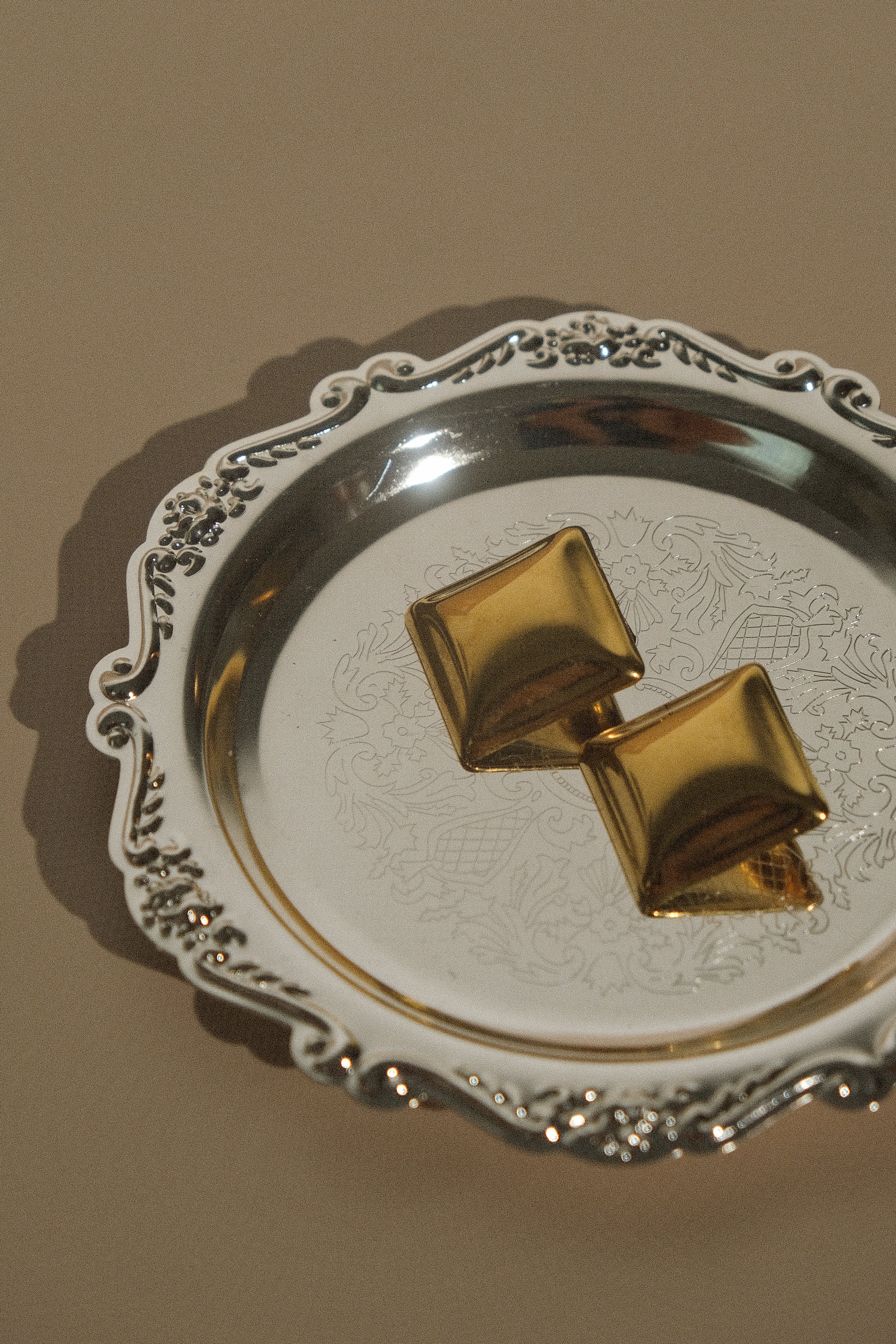 Minimalist Square Stud Earrings in Gold | Wilma Jewelry