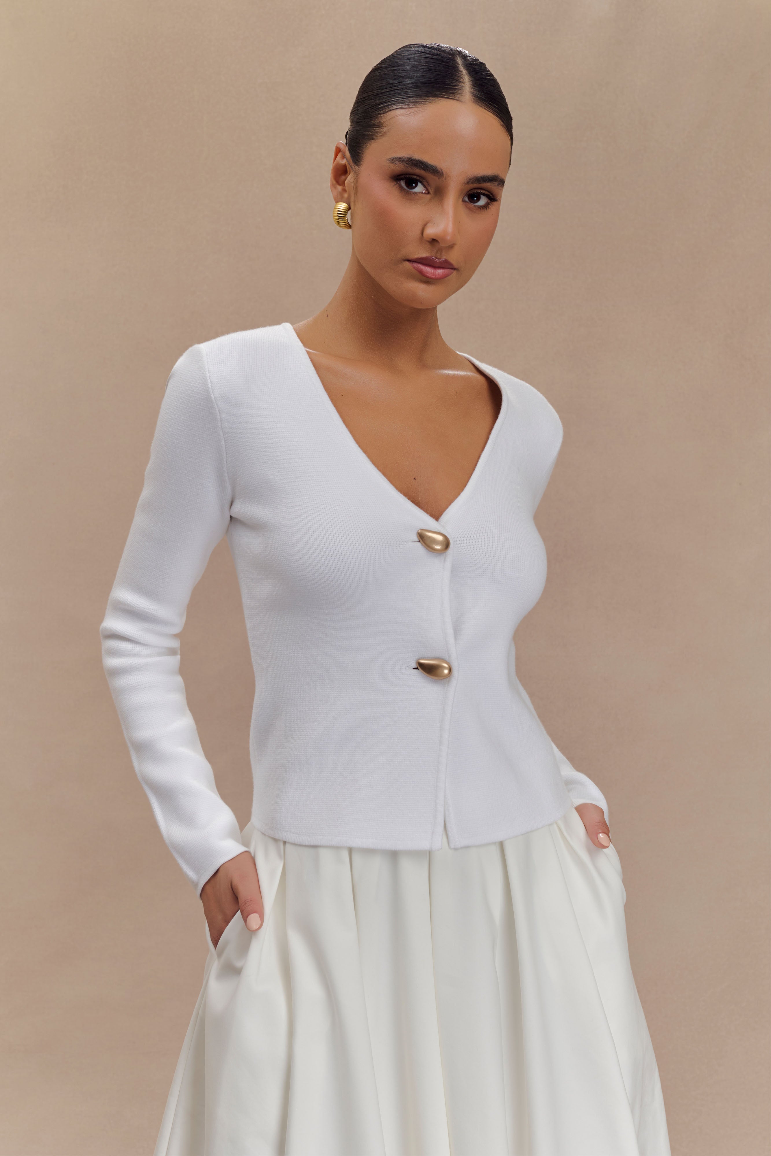 Wide Sleeve Knit Cardigan with V Neck & Button Front | VEDA
