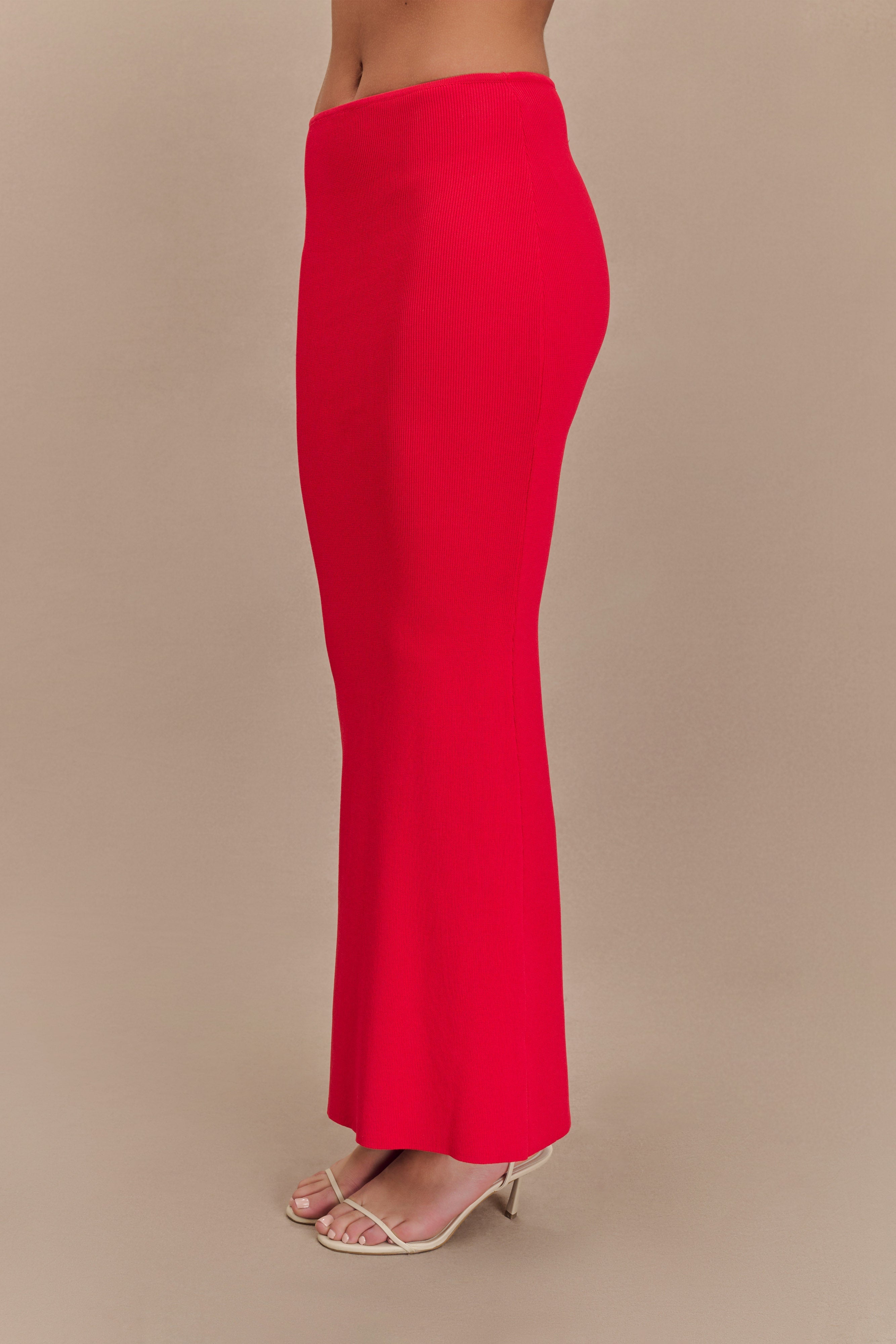 Fishtail Knit Maxi Skirt with Elastic Waist | Keaton Red
