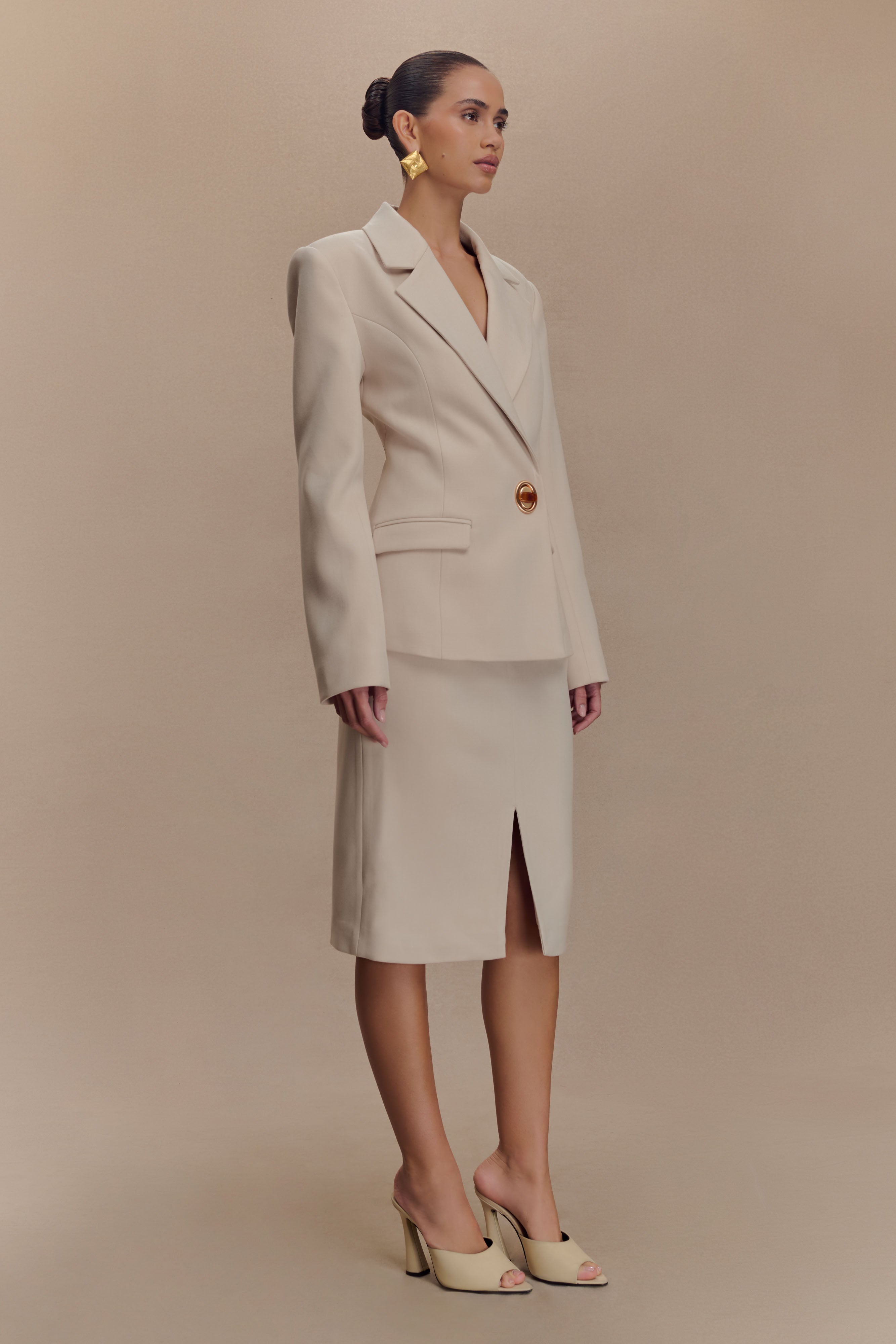 Tailored Cinched Waist Blazer with Structured Shoulders | MAX Ivory Stone