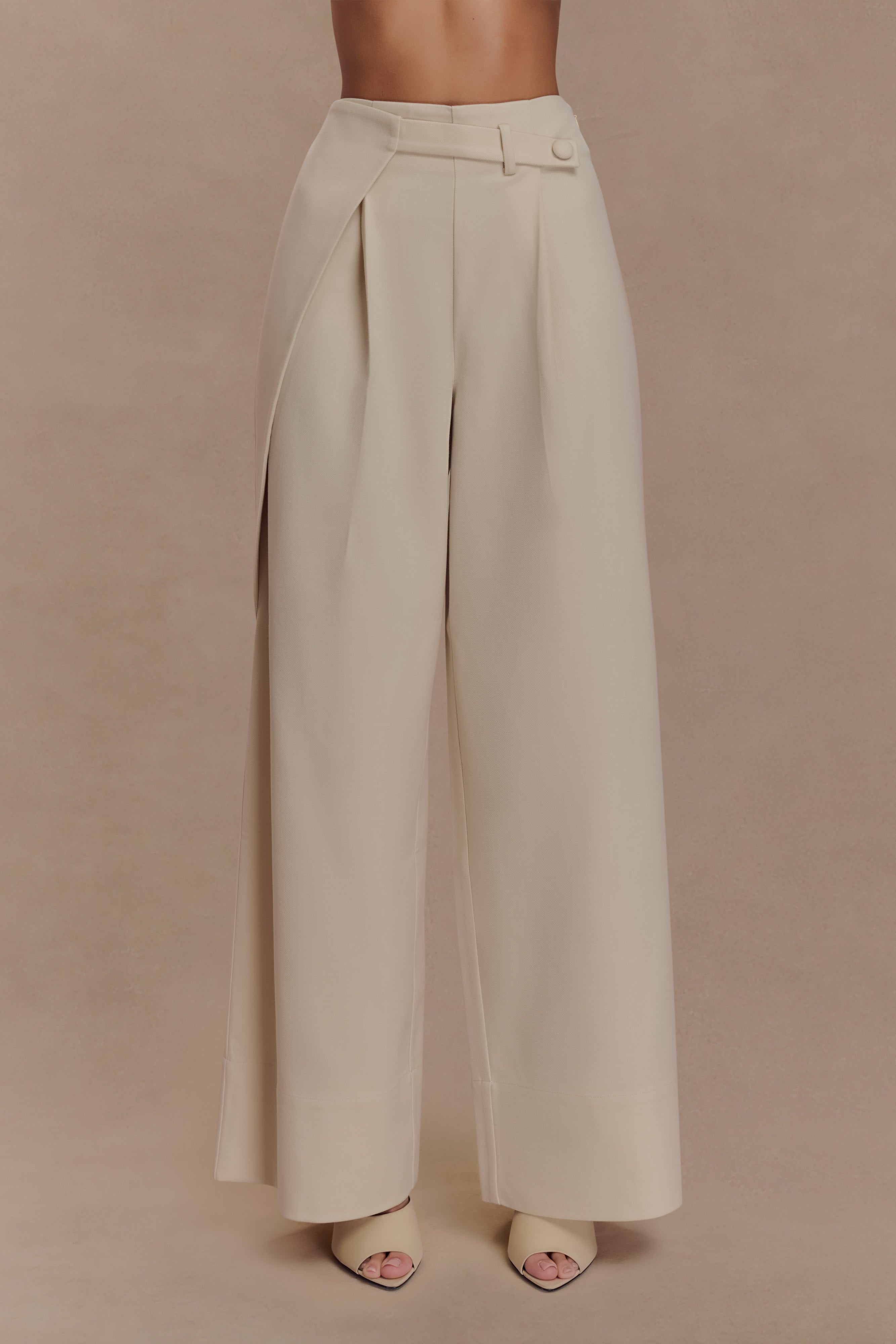 High-Waisted Straight Leg Suiting Pants for Work & Evening | Mila