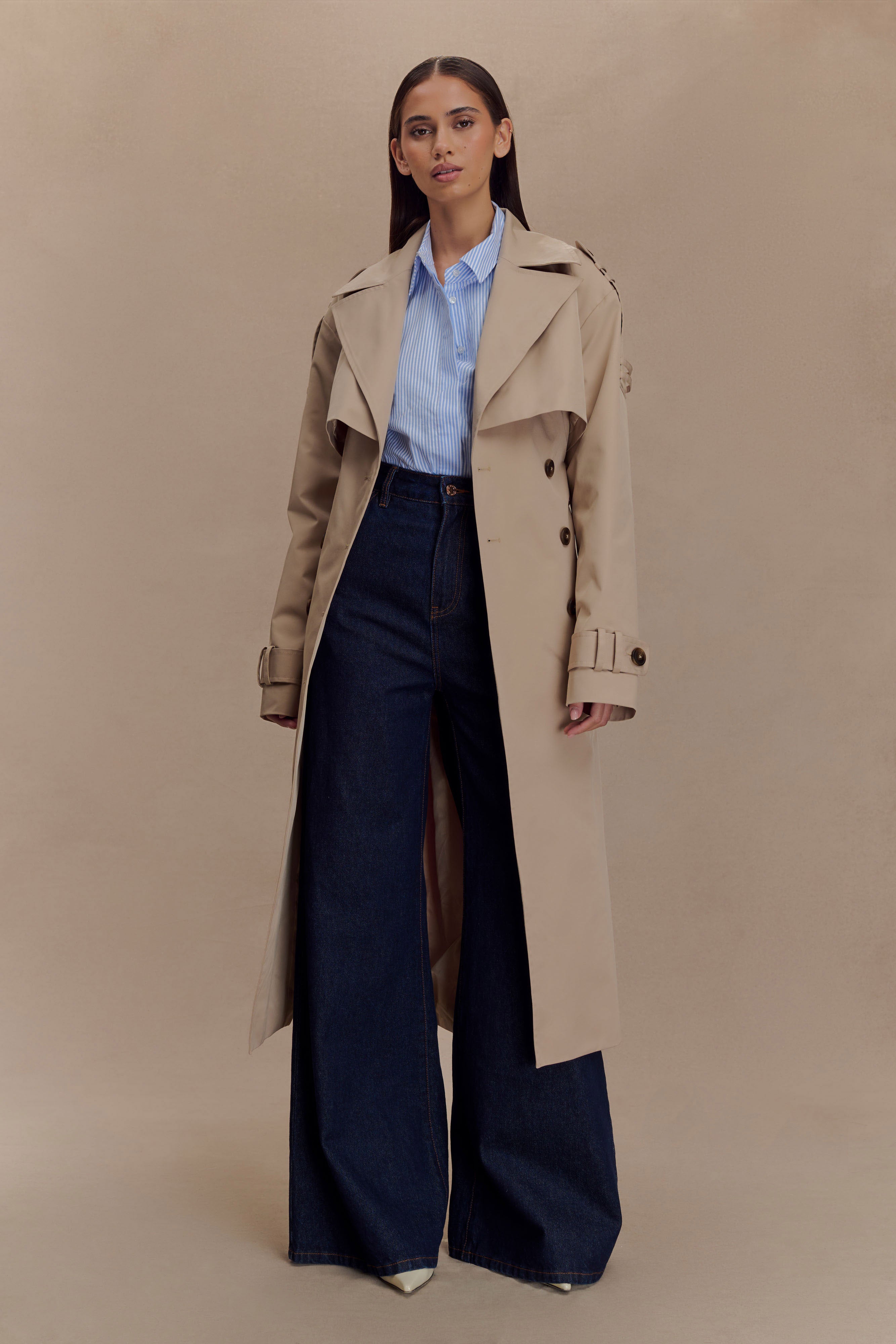 Classic Double-Breasted Trench Coat with Waist Tie | Lois Twill