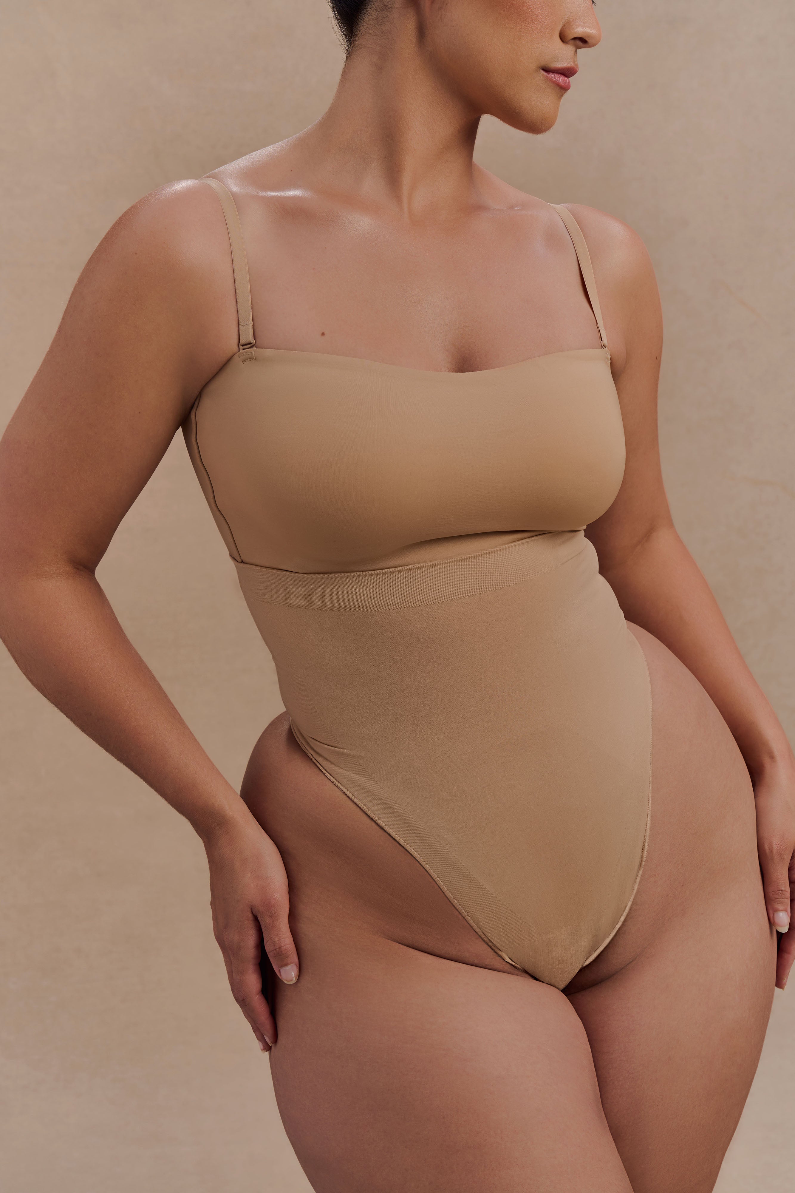 Seamless Strapless Bra with Molded Cups | Joanna Shapewear