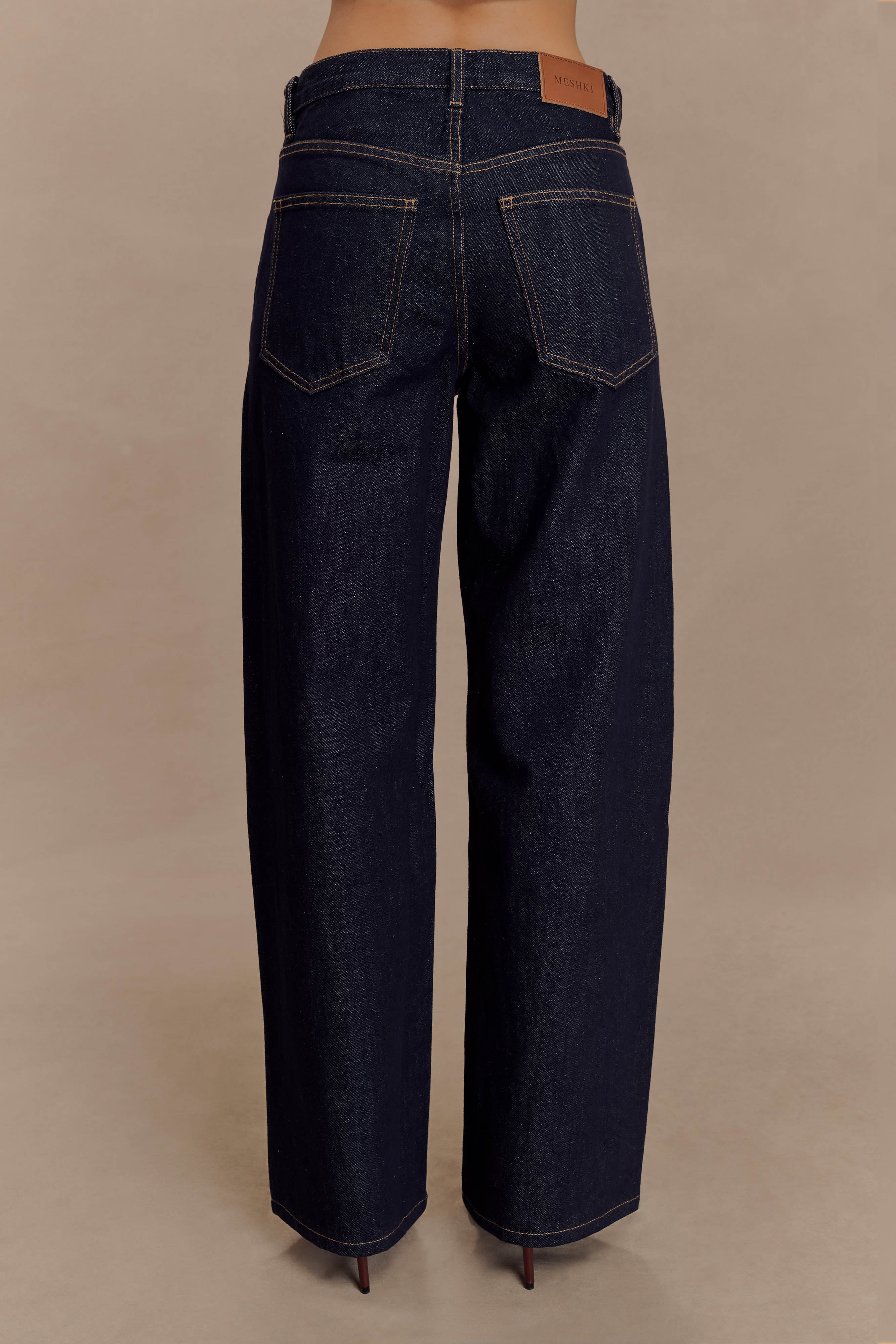 Mid Rise Straight Leg Jeans in Washed Indigo | Mannon Denim