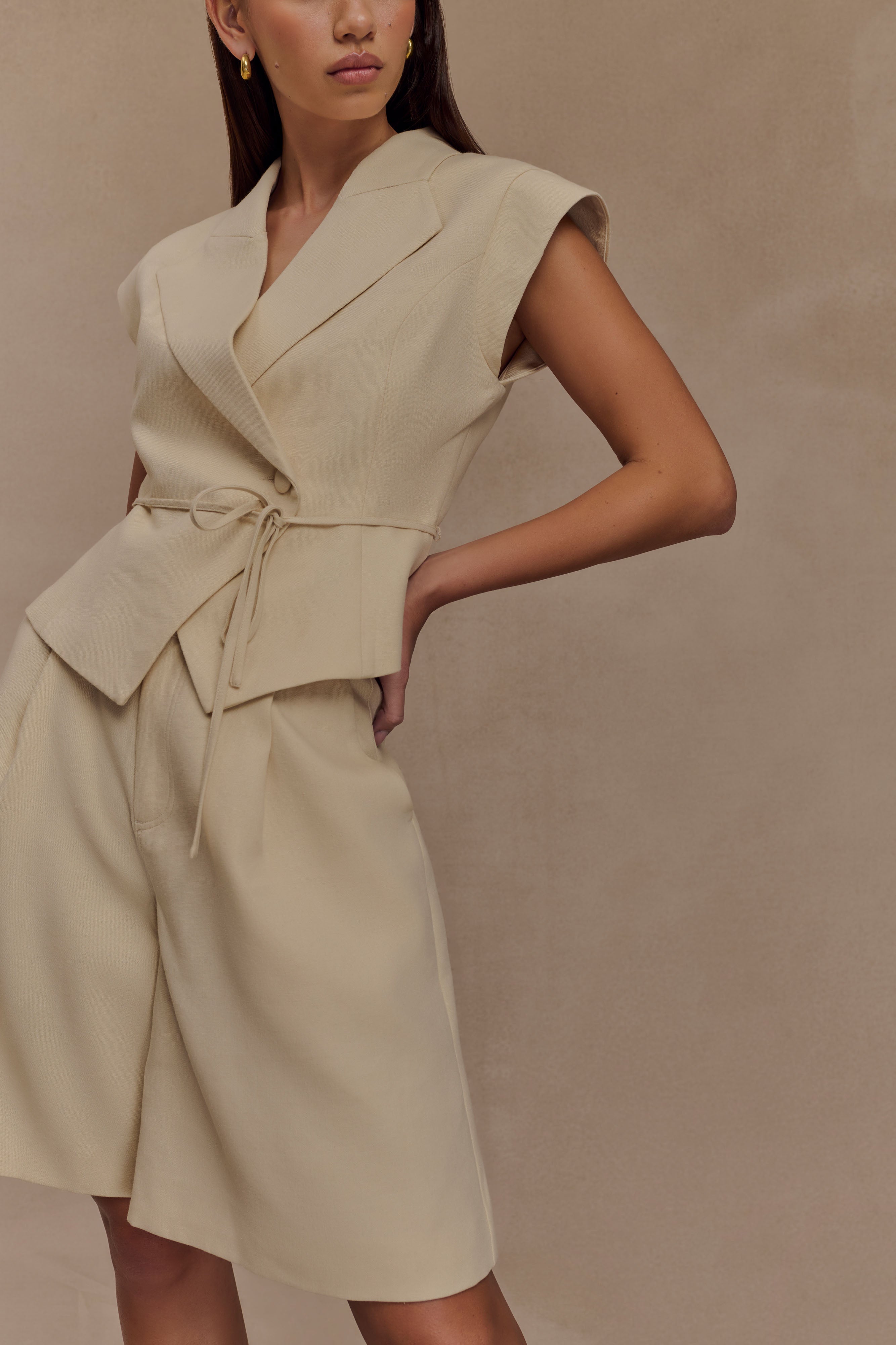 High-Waisted Linen Shorts for Women | Andina Natural Beige