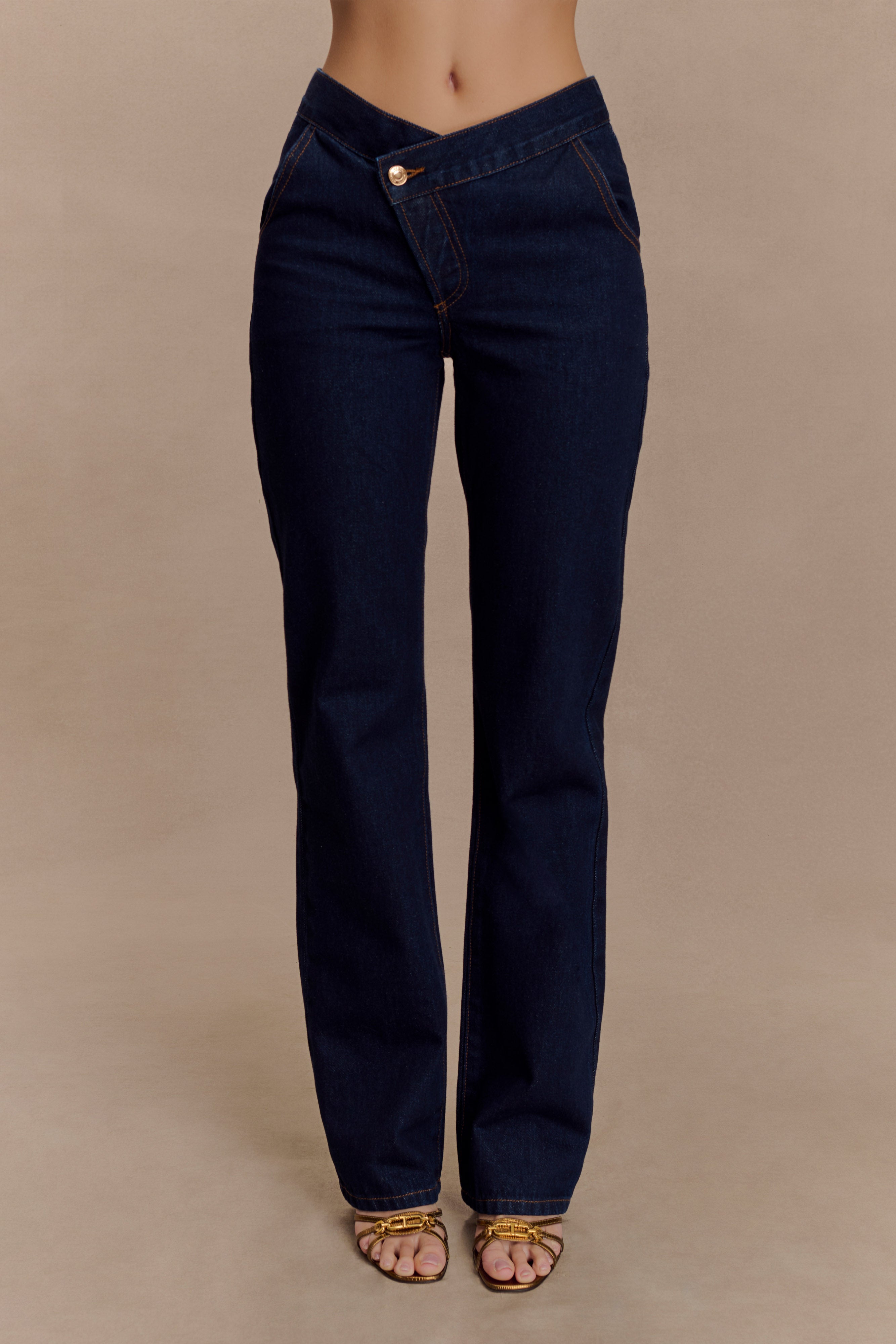 Straight Leg Jeans with V Front Waistband | Remington Indigo Blue