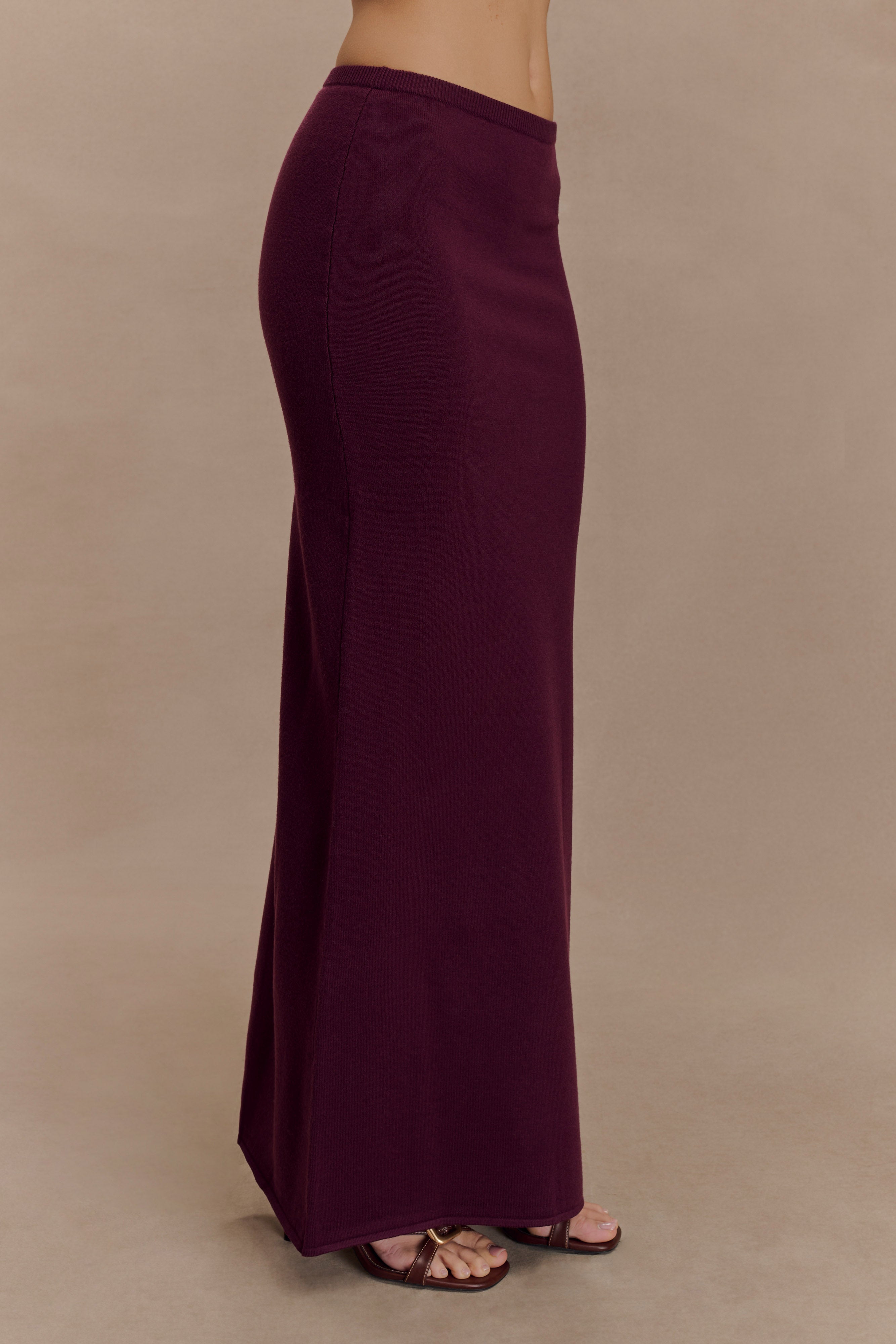 High-Waisted Knit Maxi Skirt with Elastic Waistband | Miles - Plum