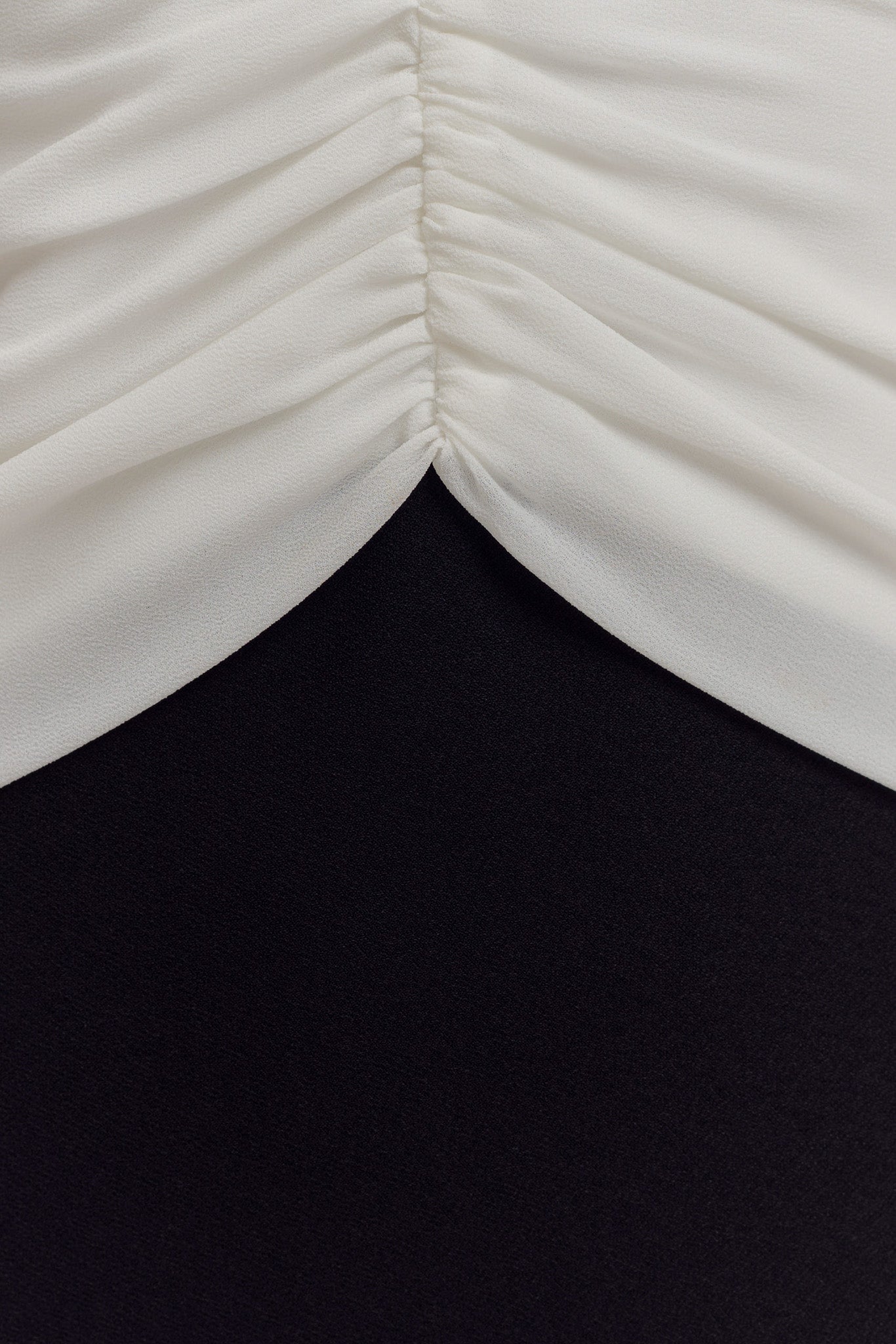 Elegant Black Contrast Maxi Dress with V Neckline | Monique