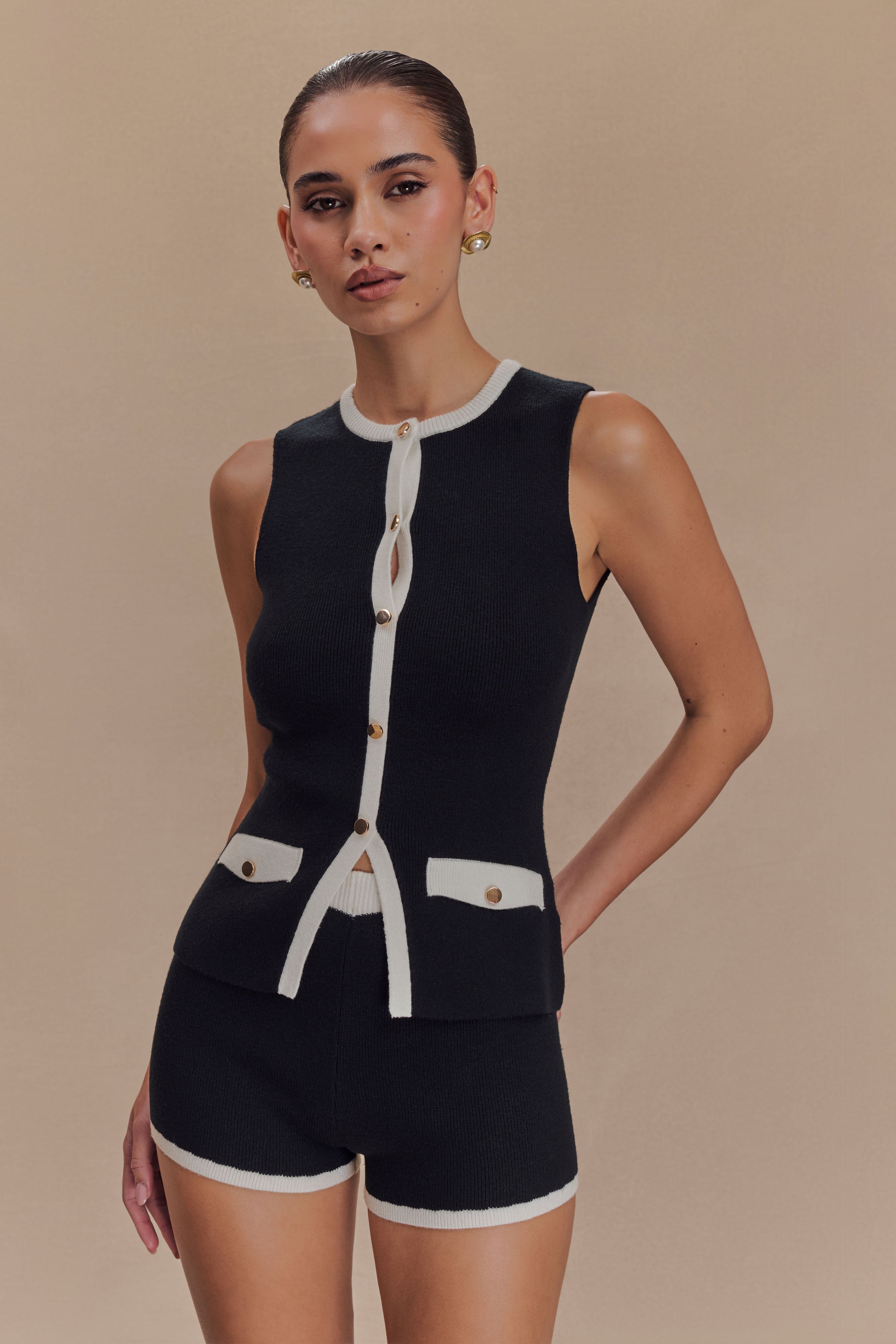 Contrast Knit Sleeveless Top with Button Front | Julianne Black/White