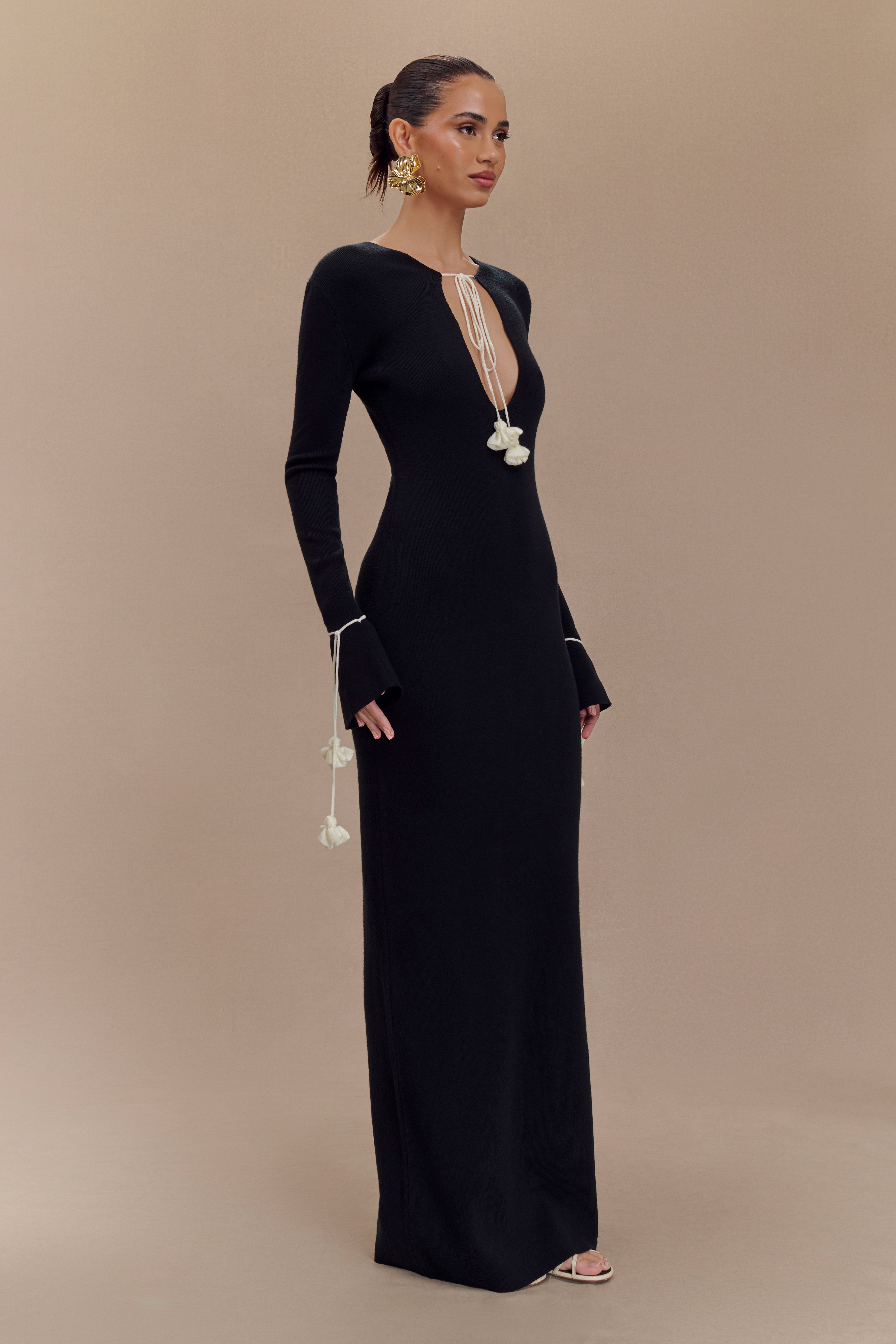 Knit Maxi Dress with Floral Ties & V Neckline | Erica Black & White