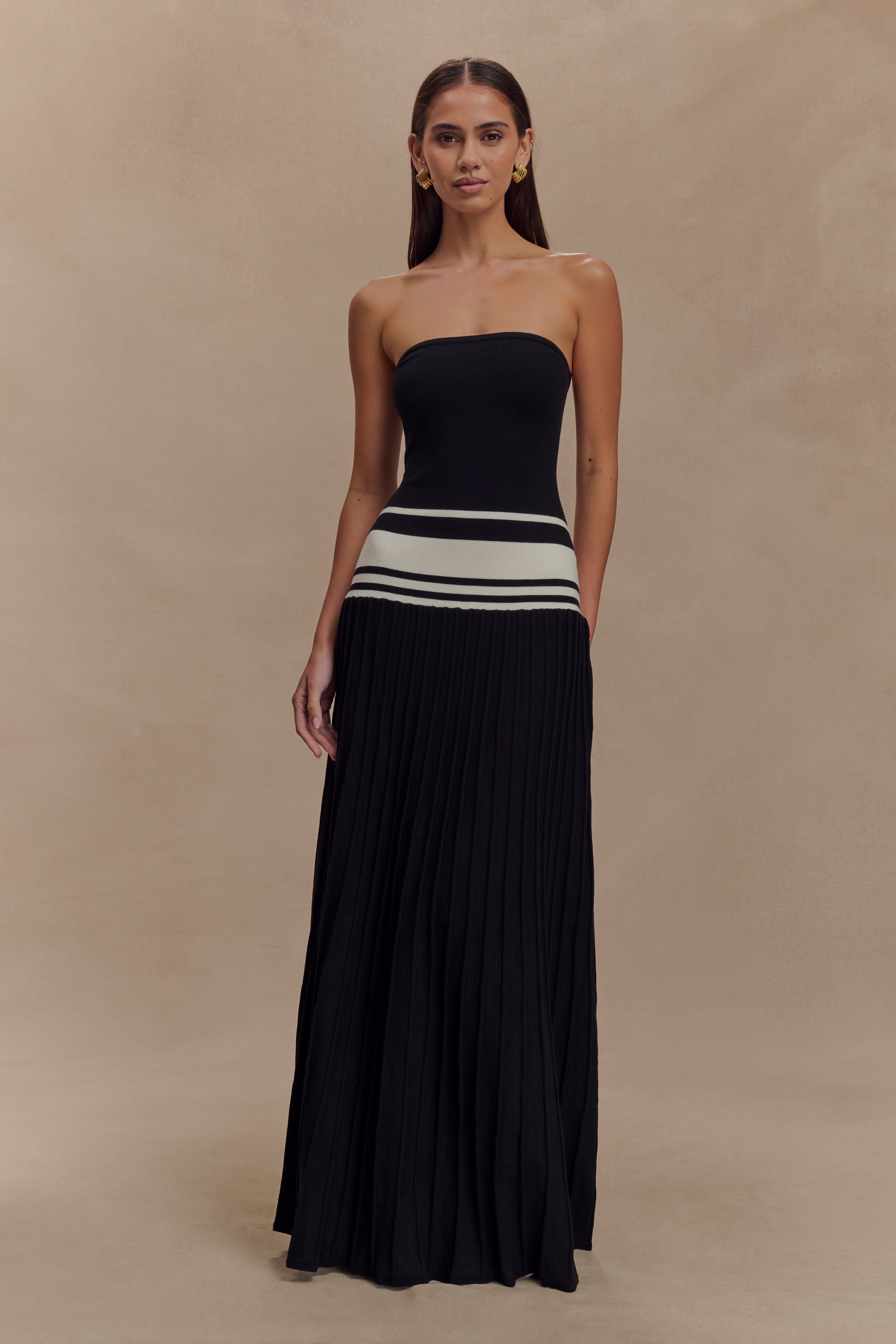 Strapless Contrast Knit Maxi Dress for Women | Solaris Black/White