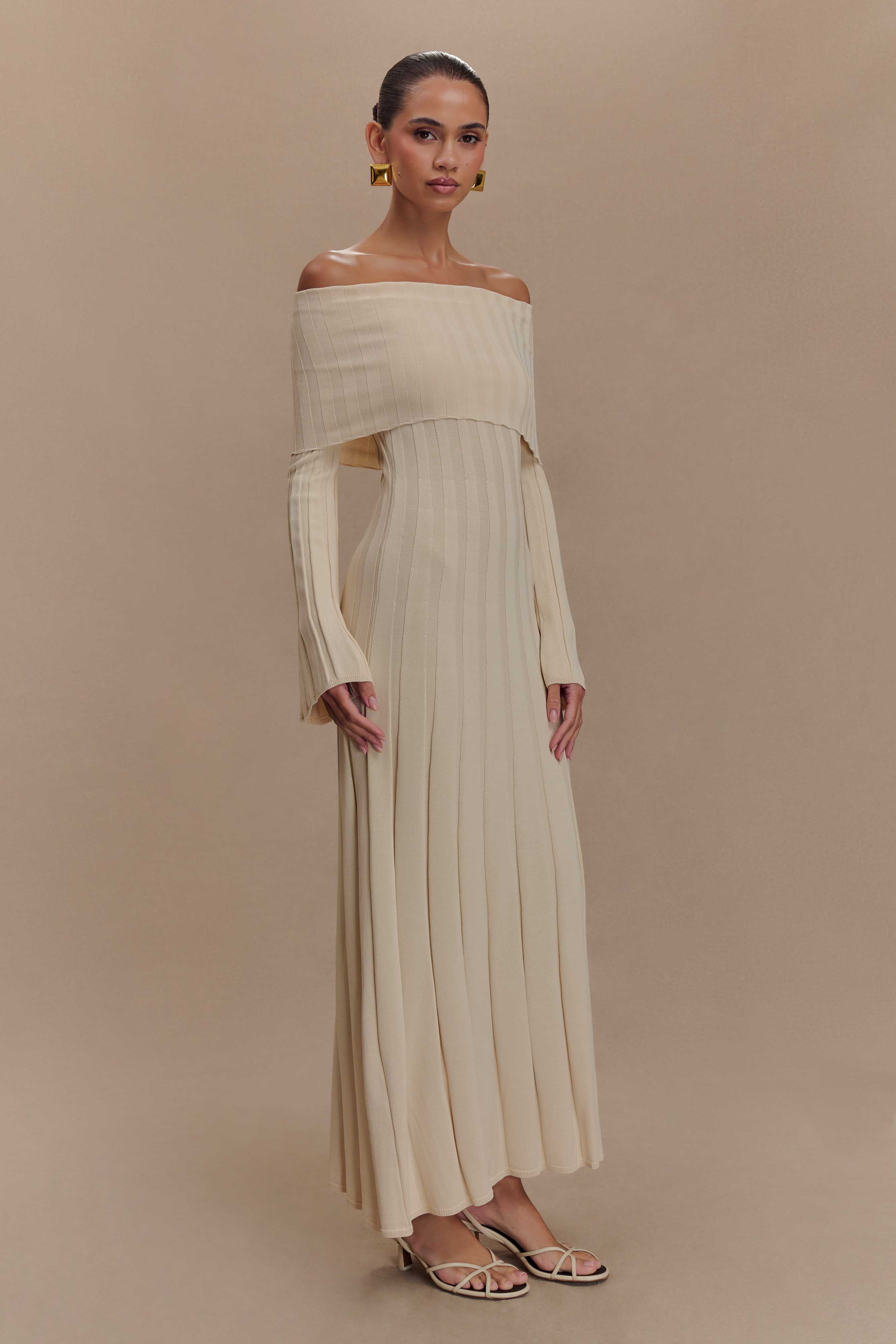 Off-the-Shoulder Knit Midi Dress with Long Sleeves | Alonza