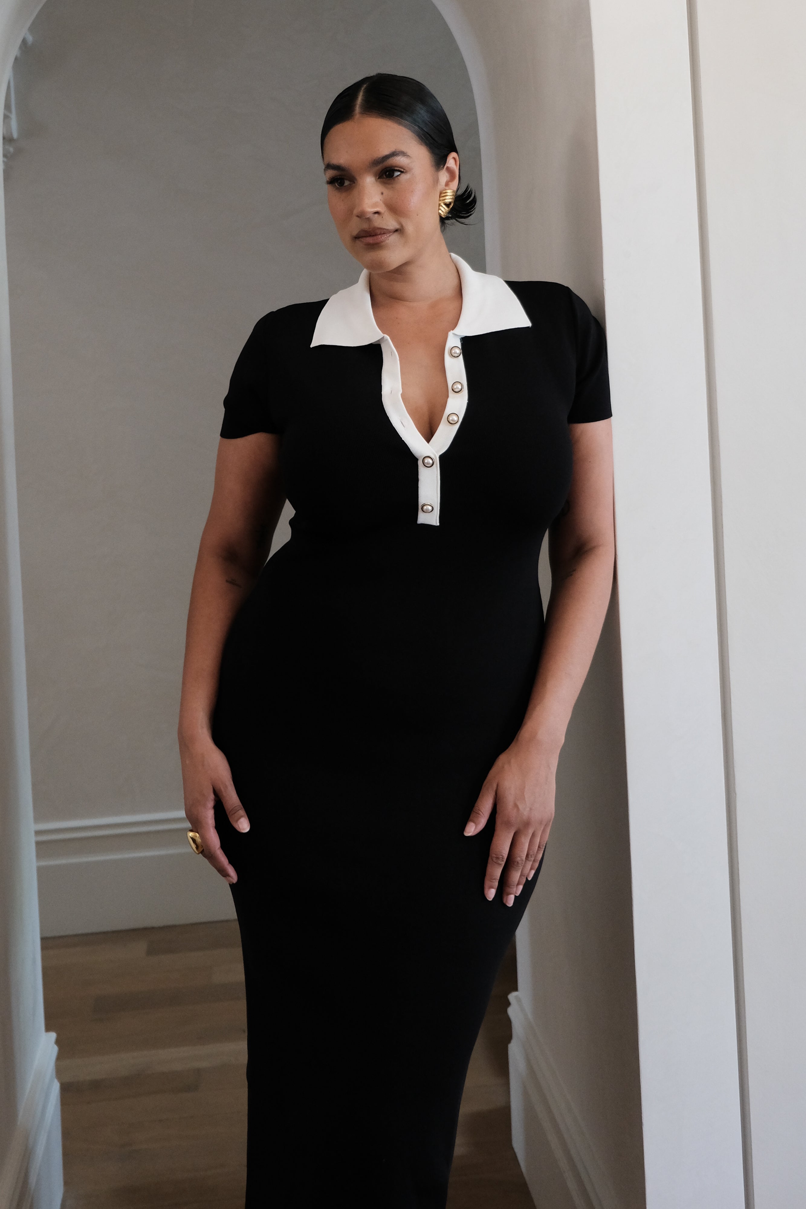 Contrast Collared Maxi Dress with Pockets | Jessamine Black