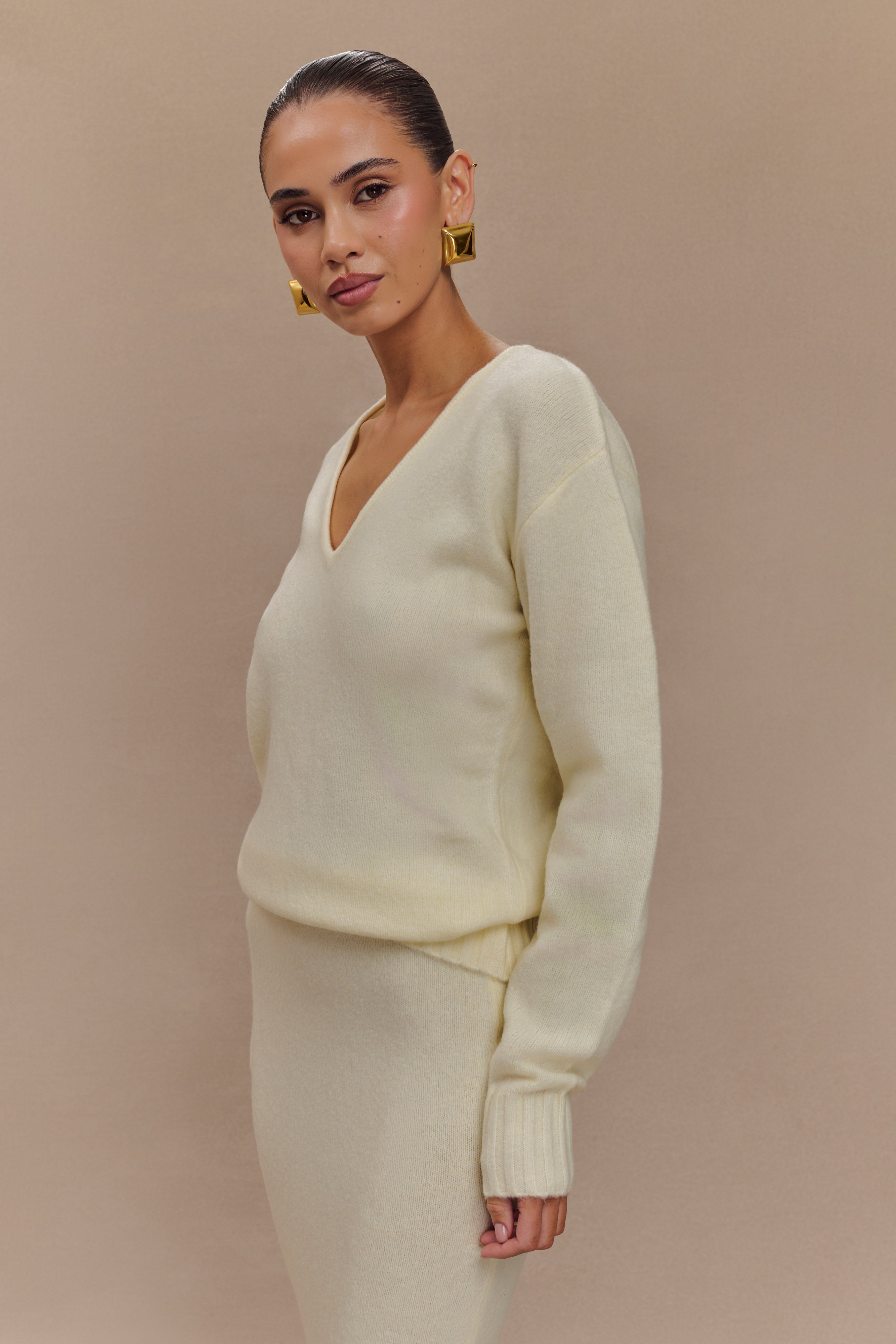 Ella V Neck Knit Jumper with Scarf | Ivory Marle